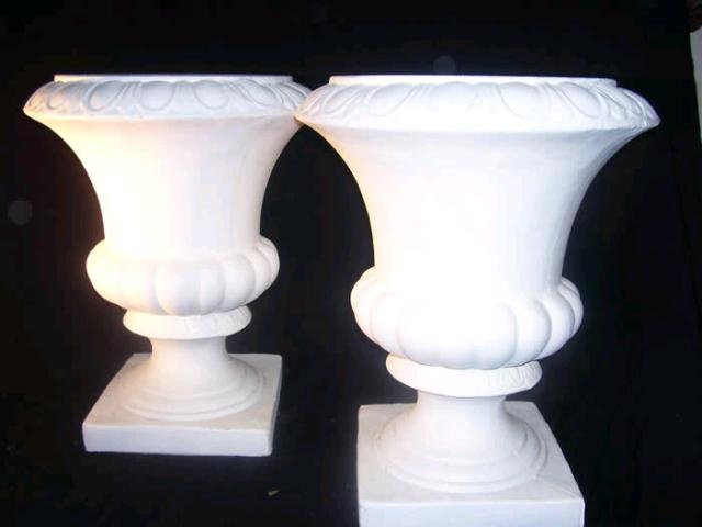 Rental store for stand urn 20 inch white plant in Seattle, Shoreline WA, Greenlake WA, Lake City WA, Greater Seattle metro