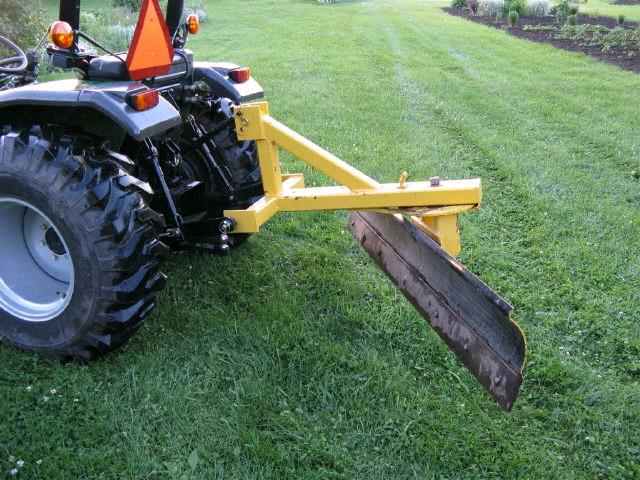 Where to find back blade tractor attachment 5 foot in Seattle